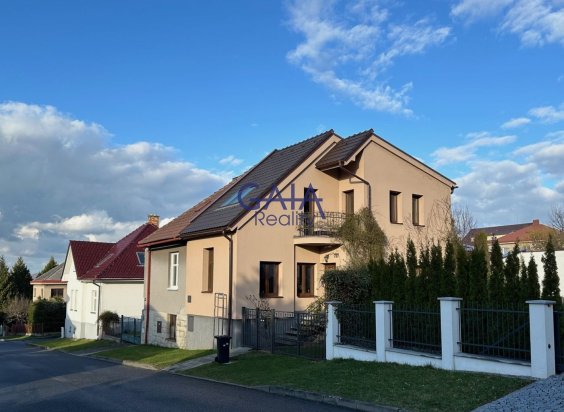 Foto nemovitosti 26K048PO č. 1